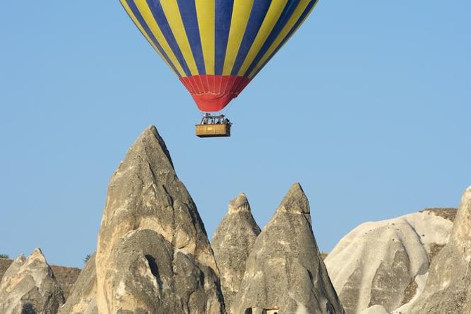 2-Day Cappadocia Tour from Istanbul - Optional Balloon Ride - Uchisar Castle: the end-point that makes the whole trip connect