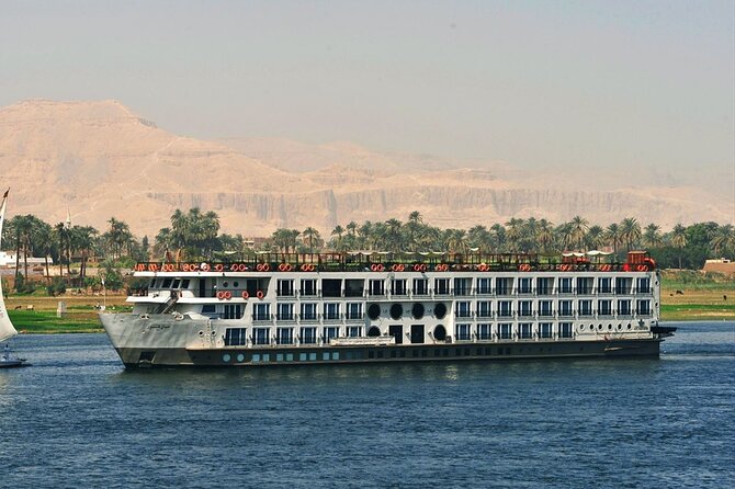 2-Night Nile Cruise to Aswan from Luxor with Hot Air Balloon ride - Day 2: Edfu’s Horus Temple and Kom Ombo’s Double Design