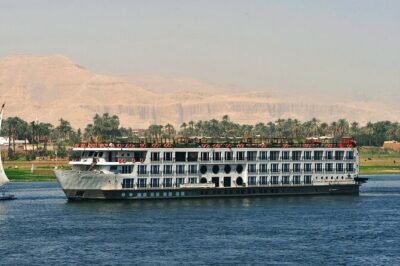 3-Day Nile Cruise with Hot Air Balloon from Cairo by Flights - Sunrise hot-air balloon over Luxor’s archaeological sites