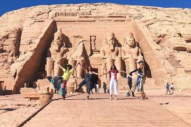 3 Days Private Tour to Abu Simble, Balloon Ride, Aswan and Luxor - Abu Simbel in the early hours: Ramses II and Nefertari’s Hathor temple