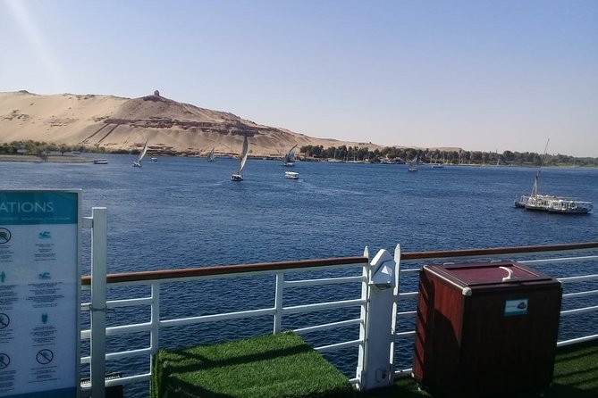 3 Night Luxor and Aswan Nile Cruise with Hot Air Balloon, Abu Simbel from Luxor - Onboard Life: Cabins, Food, Entertainment, and the One Thing to Double-Check