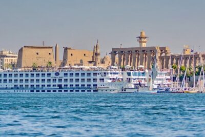 4 Day Nile Cruise Aswan to Luxor, Abu Simbel & Hot Air Balloon - Edfu by Horse-Carriage, Esna Lock, and Your Luxor Arrival at Sunset