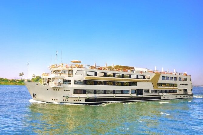 4-Days Aswan sails Nile Cruise Luxor &Abu Simbel.Hot air Balloon - Day 2: Abu Simbel early, then Kom Ombo’s twin-god temple