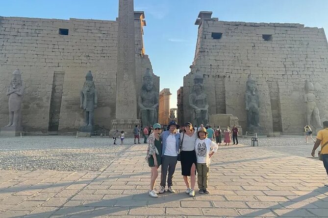 4-Days Aswan sails Nile Cruise Luxor &Abu Simbel.Hot air Balloon - Guides, group size, and communication reality