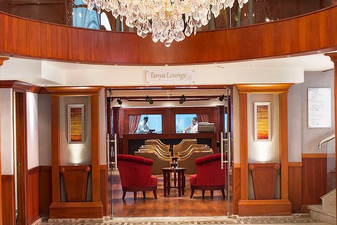 4 Days Nile Cruise Aswan and Luxor with Hot Air Balloon - Entering The Cruise Life: Pickup, 5-Star Comfort, and Meal Plans