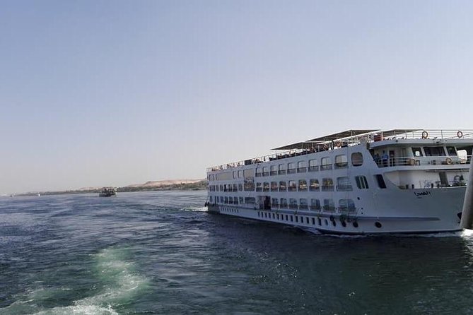 Amazing 3-Nights Cruise From Aswan To Luxor including Abu Simbel&Hot Air Balloon - Edfu to Luxor: Horse Carriage, Horus Temple, and Esna Lock