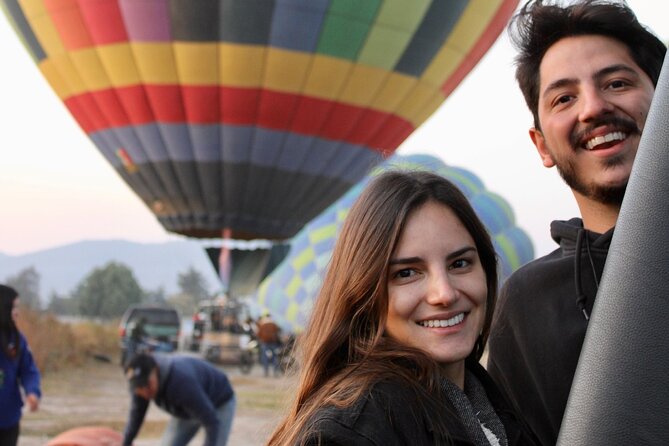 Balloon Flight and Teotihuacan Tour w/Breakfast from Mexico City - Landing and the cave breakfast at La Gruta or La Cueva