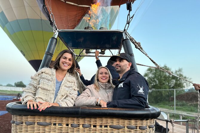 Balloon Flight + Breakfast in a cave + Pick up CDMX + Pyramids - Price and value: when $148.98 makes sense
