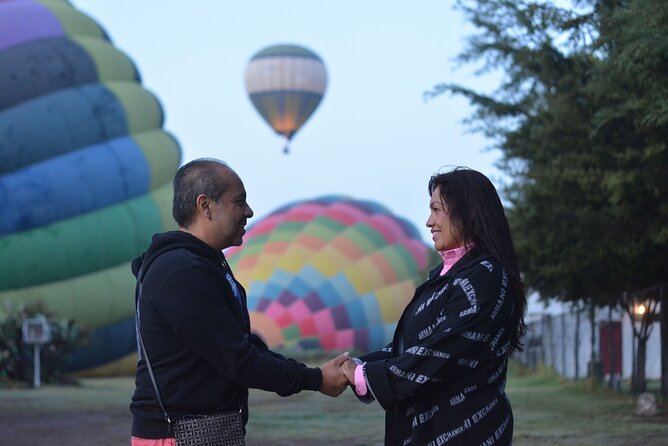 Balloon Flight + Breakfast in a cave + Pick up CDMX + Pyramids - CDMX pickup and the 4:30 a.m. reality check