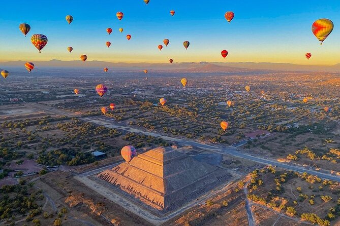 Balloon flight + Breakfast in cave + Pyramids + Pick up CDMX. - Sunrise Balloon Over Teotihuacan: The Part You’ll Remember