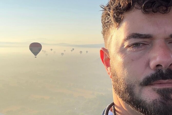 Balloon flight + Breakfast + Transportation from CDMX (SMALL GROUP) - Pueblo Mágico workshop time: stones, minerals, and a taste