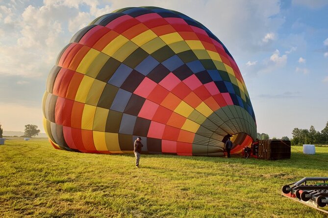 Balloon flight day tour from Warsaw - Getting there from Warsaw: pickup, drive time, and how the day flows