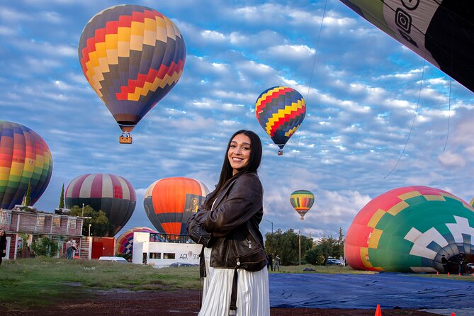 Balloon flight + pick up in CDMX + Breakfast in Cave + Teotihuacan - Pickup in Mexico City and the early-morning reality check