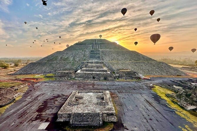 Balloon flight Teotihuacan, Breakfast in a cave Pick up in CDMX - Key highlights you’ll feel on day one