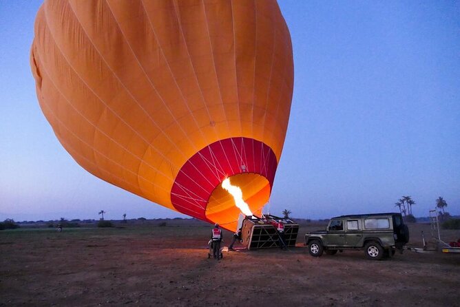 Balloon Flight with Berber Breakfast - Landing, refreshments, and Berber breakfast in a tent