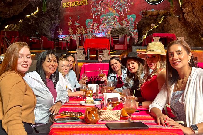 Balloon Flight with Breakfast in Cave and Round Trip CDMX - Coatlan Experiencias drink workshop and tasting stop