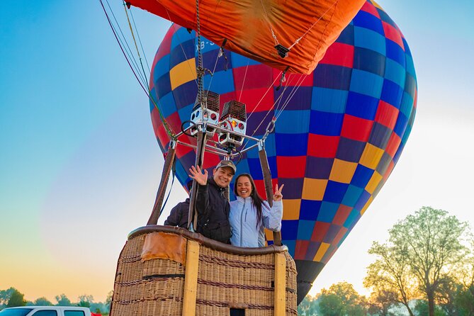 Balloon Flight with Buffet Breakfast - The pre-flight briefing: where safety meets comfort