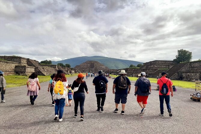 Balloon flight with private transportation and guided tour to Teotihuacán - The balloon ride: what to expect when weather calls the shots