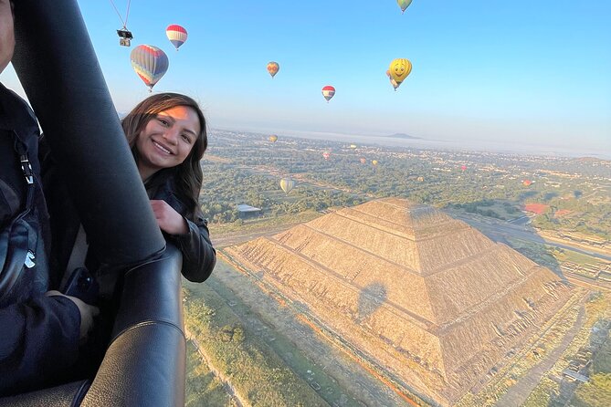 Balloon flight with pyramids tour and transportation from Mexico City - Transportation details and the Mexico City timing reality