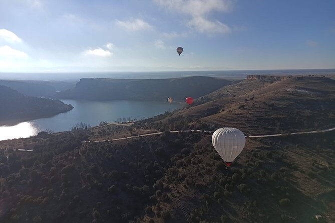 Balloon ride in Segovia with optional transportation from Madrid - Group size, language, and the human touch