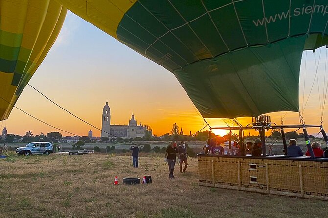 Balloon ride in Segovia with optional transportation from Madrid - Price reality check: $297.85 and what you’re truly buying