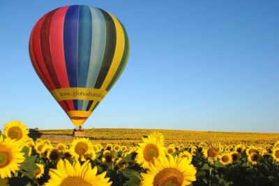 Balloon Ride Over Segovia or Toledo with Optional Transport from Madrid - The balloon setup and safety briefing: how the crew keeps things controlled