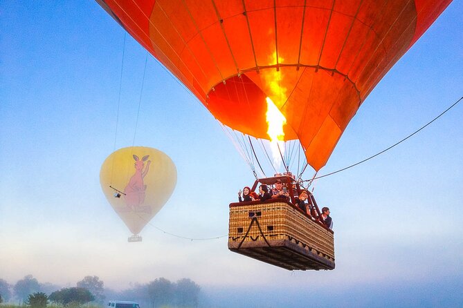 Cairns Classic Hot Air Balloon ride - Landing and the interactive pack-up that makes it feel complete