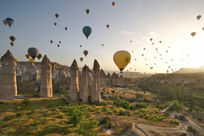 Cappadocia Balloon Ride - After landing: champagne toast and your flight certificate