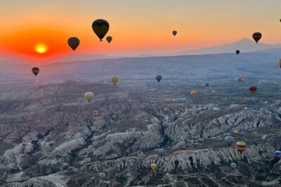 Cappadocia Balloon Ride Over Göreme Love Valley - Love Valley Stop: Fairy Chimneys, Rock Formations, and Carved Birdhouses