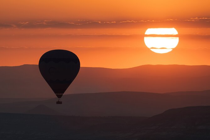 Cappadocia Hot Air Balloon Ride/ Turquaz Balloons - Pilot Personalities You Might Hear About (Yes, They Matter)