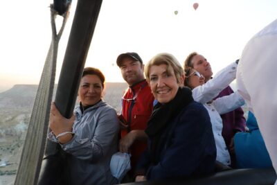Cappadocia Hot Air Balloon Tour With Transfer - Goreme pickup at 6:30, plus breakfast and a real briefing