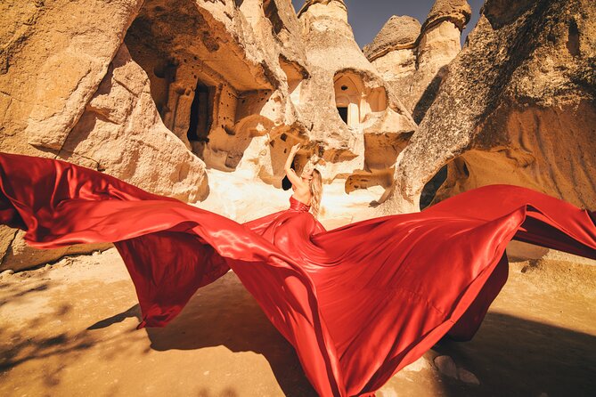 Cappadocia Private Flying Dress & Hot Air Balloon Photoshoot - Timing and What to Pack for a Chilly Dawn