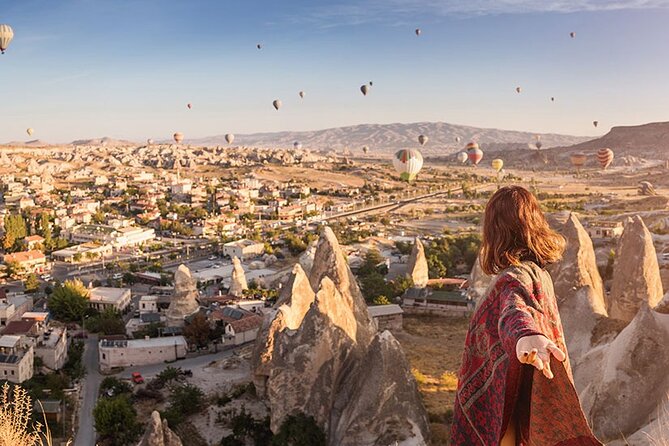 Cappadocia Sunrise Hot Air Balloon Watching Tour With Audio Guide - The Three Viewpoints: Aydin Kiragan Tepesi, Love Valley, Göreme