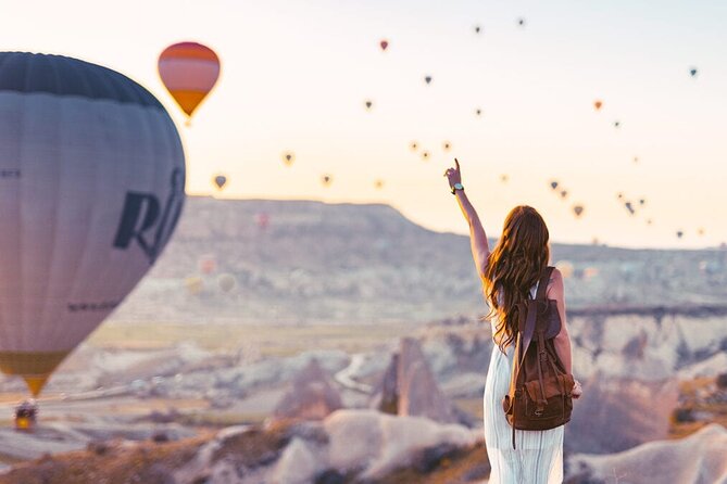 Cappadocia Sunrise Hot Air Balloon Watching Tour With Audio Guide - English Audio Guide and Breakfast Snacks That Actually Help