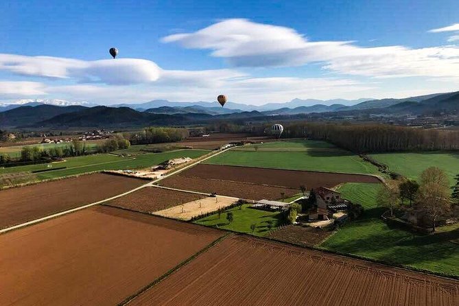 Catalonia Hot Air Balloon Ride and Breakfast over the Volcanoes of la Garrotxa - The day’s route: Pyrenees views, then crater details, then your flight