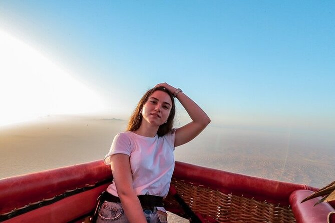 Dubai Hot Air Balloon Tour with Breakfast Camel Ride and Transfer - Why a 4:30am Sunrise Balloon in the Dubai Desert Works