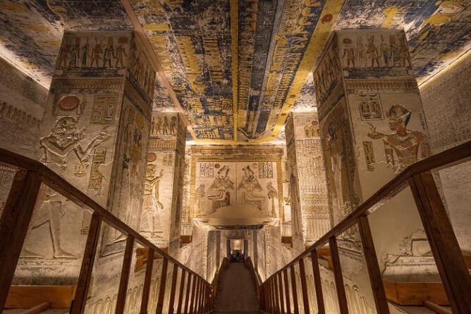 Explore Luxor: West & East Banks Plus Hot Air Balloon Ride - Egyptologist guidance: why it changes the whole day