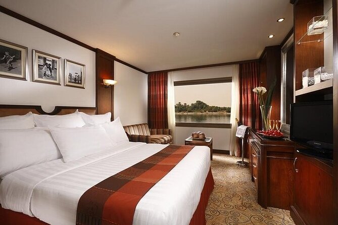 From Luxor:8-Night Luxury Nile River Cruise & Hot Air Balloon - A free day on board: where you actually recover