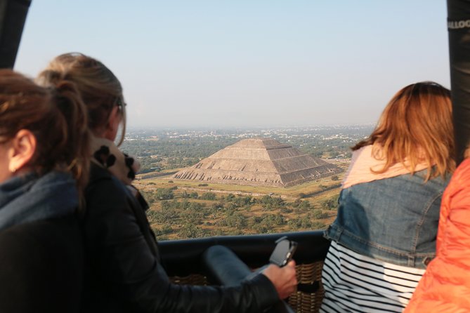 Full-Day Teotihuacan Hot Air Balloon Tour from Mexico City Including Transport - Price and value: what $249 really covers