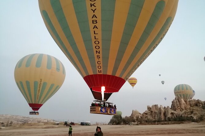 Goreme Hot Air Balloon over Valleys, with Champagne and Transfers - Group Size: What Maximum 50 People Changes on a Balloon Morning