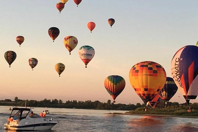 Guided Hot Air Balloon Tour in Luxor - Stop 1: The Nile Boats Refreshment Break and Crossing