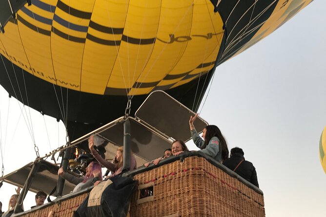 Hot Air Balloon Experience Over Luxor Sky - Safety, timing, and guides: why this operation matters at 3 am