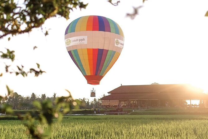 Hot Air Balloon Experience with Meals at Ubud - Getting to the Balloon: Chedi Club Launch Point + Transfers