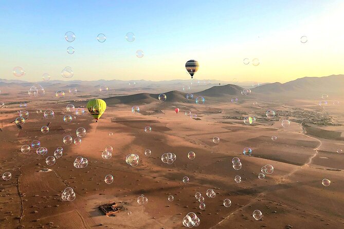 Hot air balloon flight at sunrise in Marrakech & breakfast - Pickup and the pre-dawn rhythm (where most mornings are won or lost)