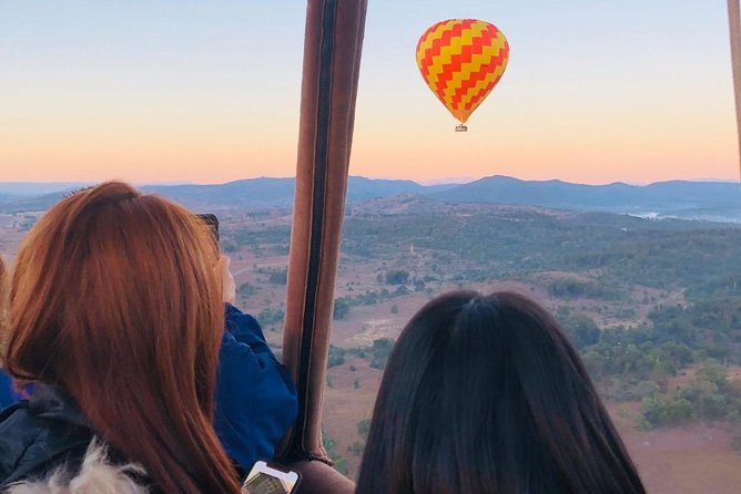 Hot Air Balloon Flight Brisbane with Vineyard Breakfast - The food-and-drink flow: how Champagne, buffet, and tasting fit together