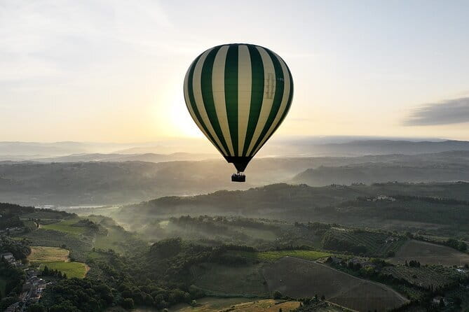 Hot Air Balloon flight in Florence - Landing, Snacks, and the Prosecco Breakfast Moment