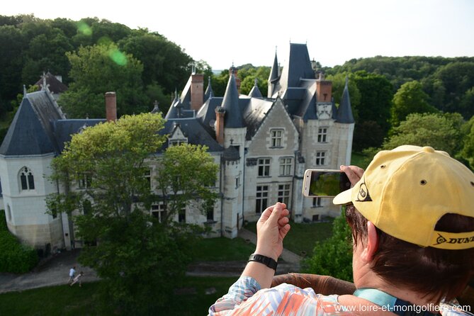 Hot Air Balloon Flight in Loire Valley - The big draw: flying over Chenonceau and other Loire castles