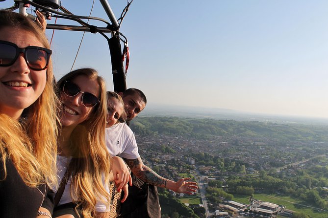 Hot air balloon flight Milan Monday-Friday - Milan’s Balloon Flight Over Countryside: The Real Vibe