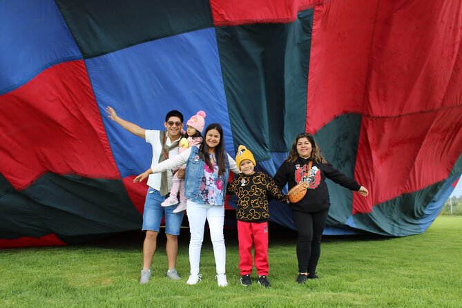 Hot Air Balloon Flight over Teotihuacan with CDMX Transportation - From coffee break to instruction: what happens before you see anything fly