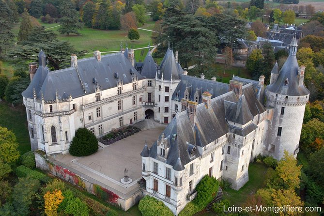 Hot Air Balloon Flight over the castle of Chenonceau / France - Why a balloon over Château de Chenonceau works so well